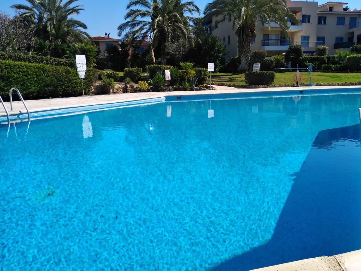 Paradise Gardens II Anastasia Apartment Pafos Exterior foto